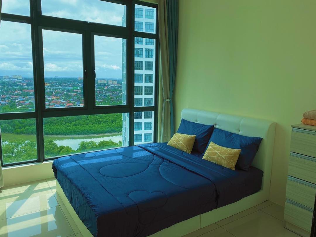 Homenest Jb City Poolview Suite By Cozy Home Johor Bahru Luaran gambar