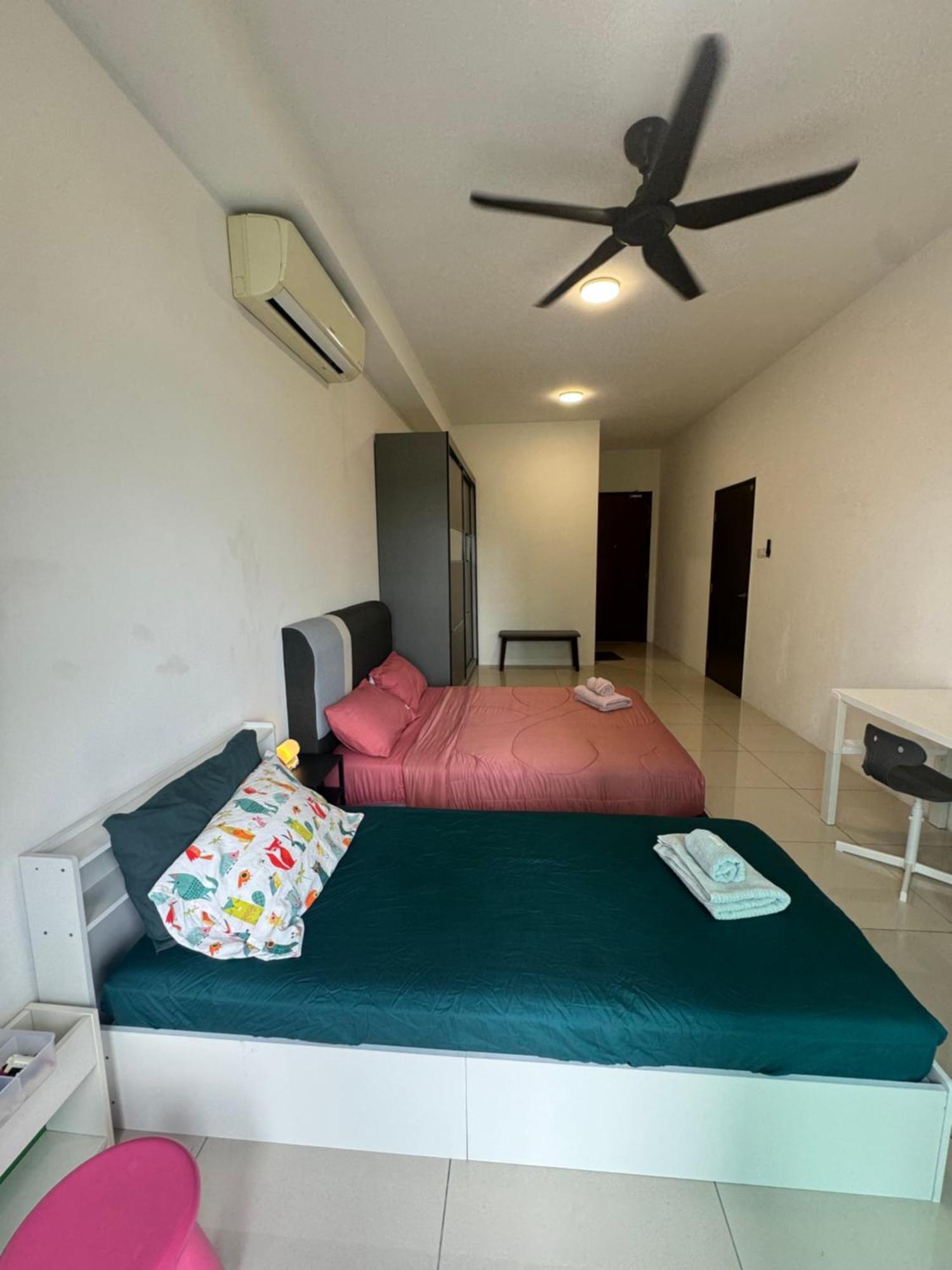Homenest Jb City Poolview Suite By Cozy Home Johor Bahru Luaran gambar